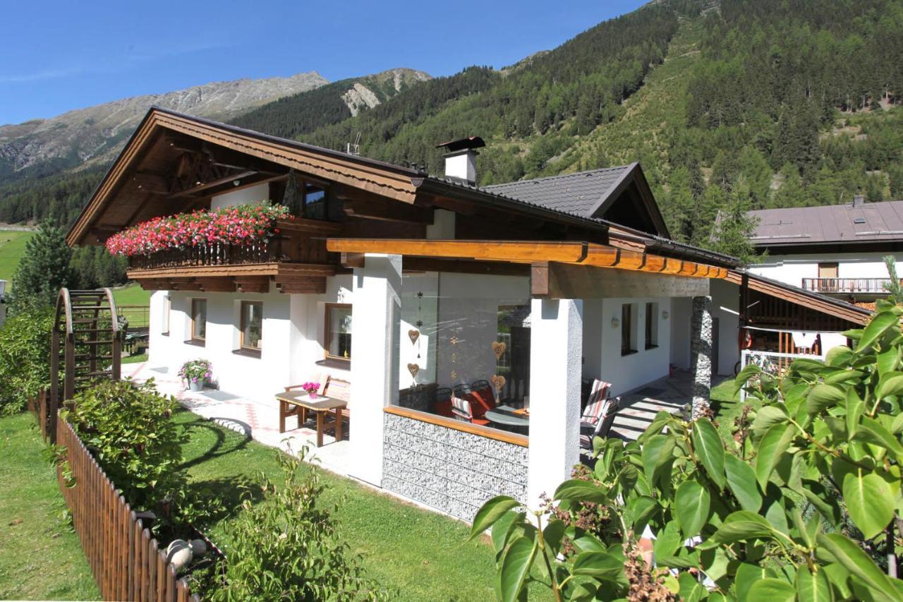 Appartementhaus Florian Langenfeld Luaran gambar