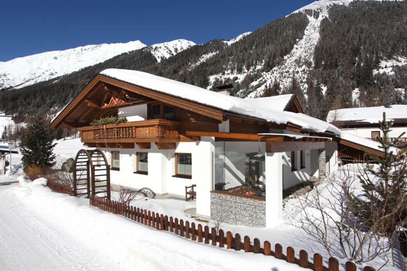 Appartementhaus Florian Langenfeld Luaran gambar
